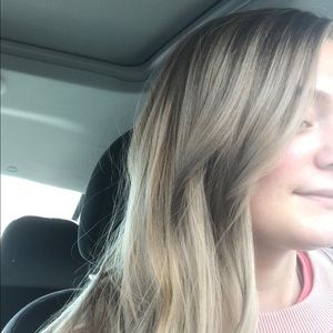 Meet your Posher, Abby